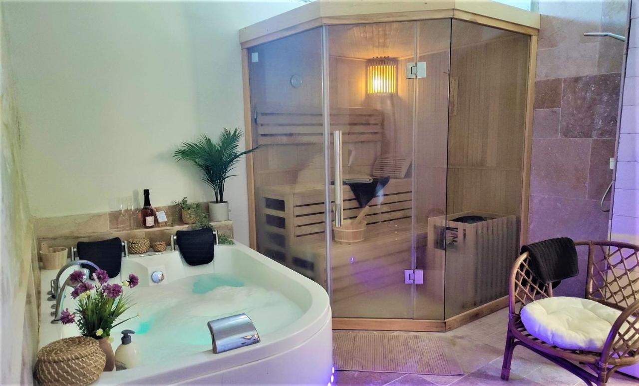 Detente Au Bord Du Loir - Spa Sauna - Gite 3 Les Roches-l'Eveque Ngoại thất bức ảnh